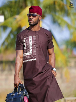 TNH model wearing the Chocolate Etibo longline top